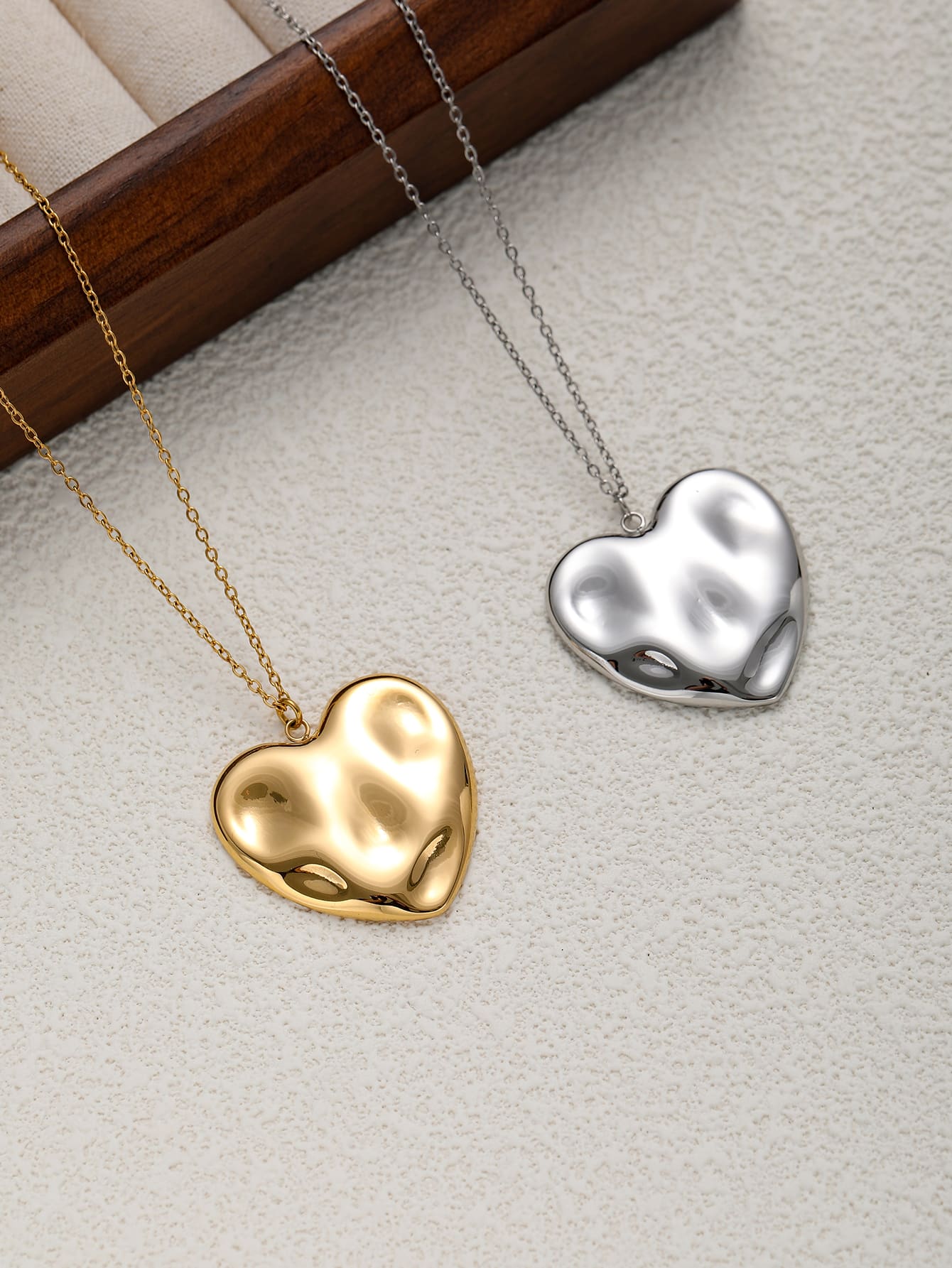 3D Heart Pendant Necklace