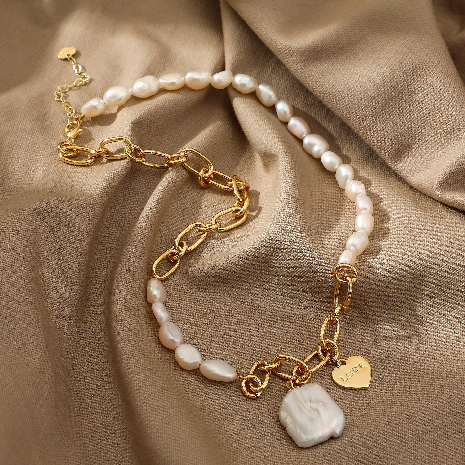 Pearl Pendant Necklace Natural Pearl Love Necklace
