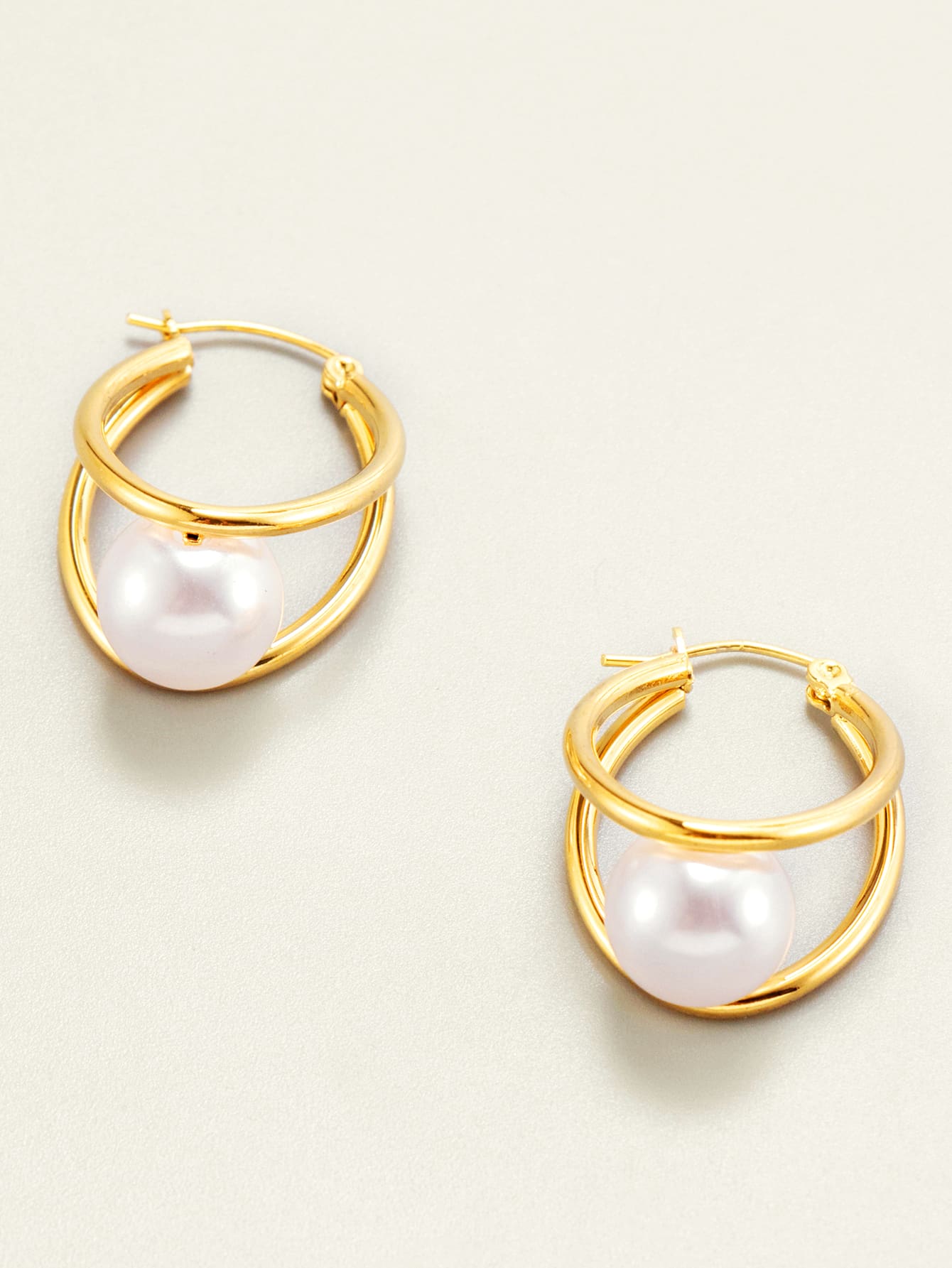 Stanless steel 18K Gold Plated U Shape Pearl Hoop Earrings